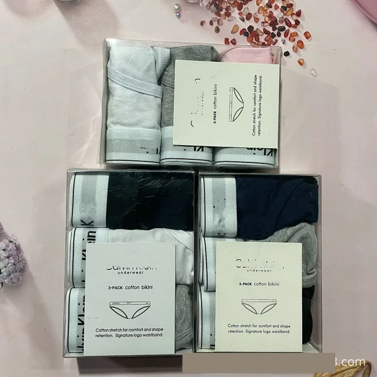 Guess the fast selling 3 letter C headlines wide-brimmed underwear briefs nibbling on the mid-waist You Tongchao brand pure cotton women's gift box