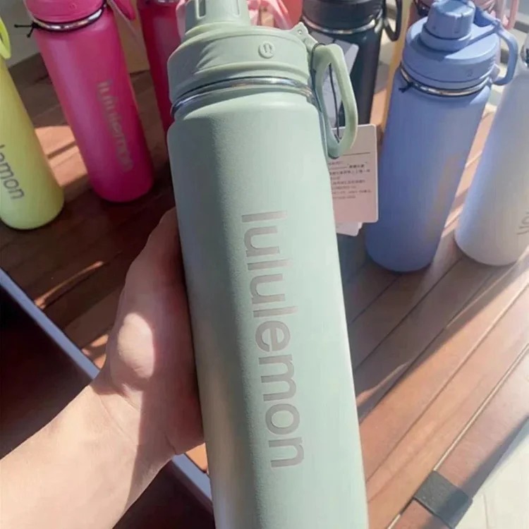 Lulu Sports Water Bottle Outdoor Insulated Cup Yoga Water Cup 710ML Large Capacity for Men and Women