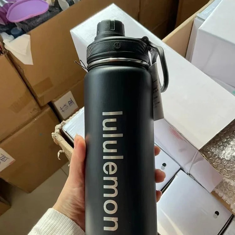 Lulu Sports Water Bottle Outdoor Insulated Cup Yoga Water Cup 710ML Large Capacity for Men and Women