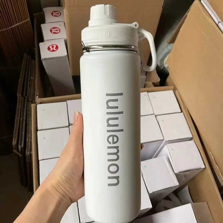 Lulu Sports Water Bottle Outdoor Insulated Cup Yoga Water Cup 710ML Large Capacity for Men and Women