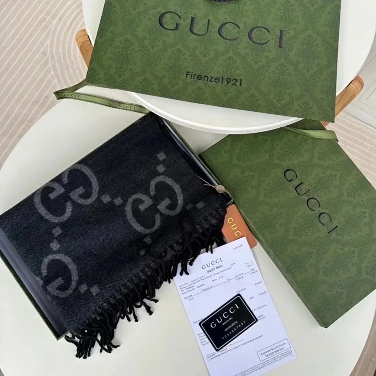 Classic versatile comfortable scarf 005