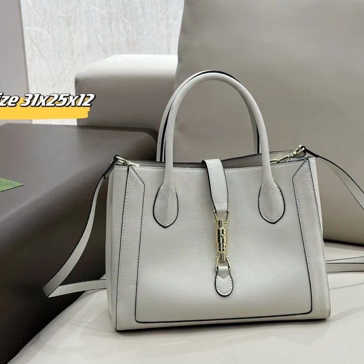 Balenciaga ZW-1 new portable stylish embroidered letter large capacity bag image 5