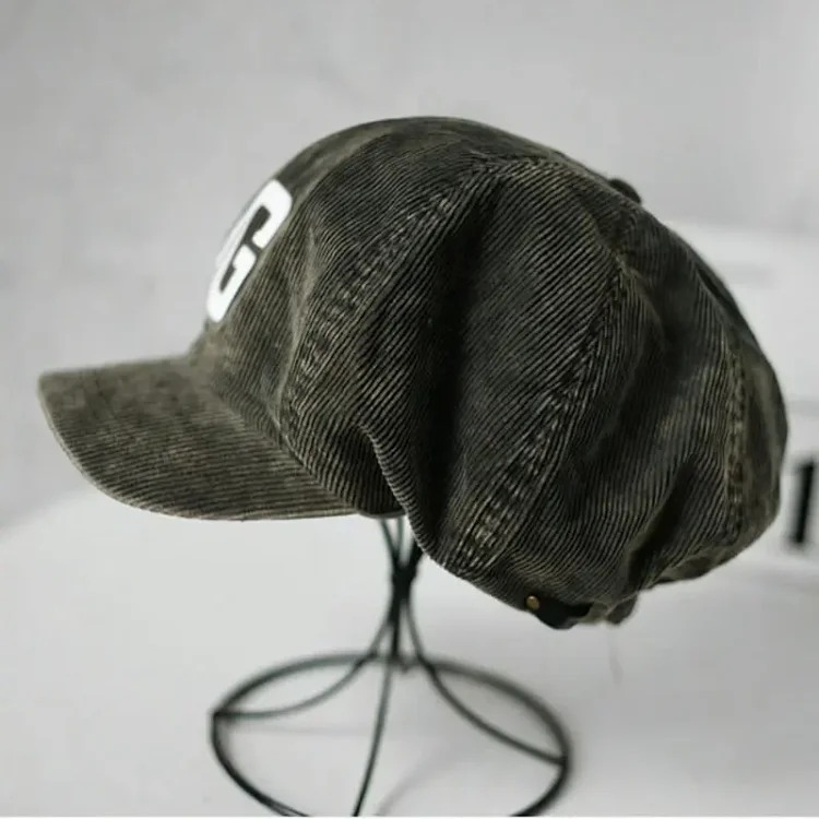New style Japanese corduroy retro face-showing newsboy hat autumn and winter women's literary and casual simple sunshade painter hat trend