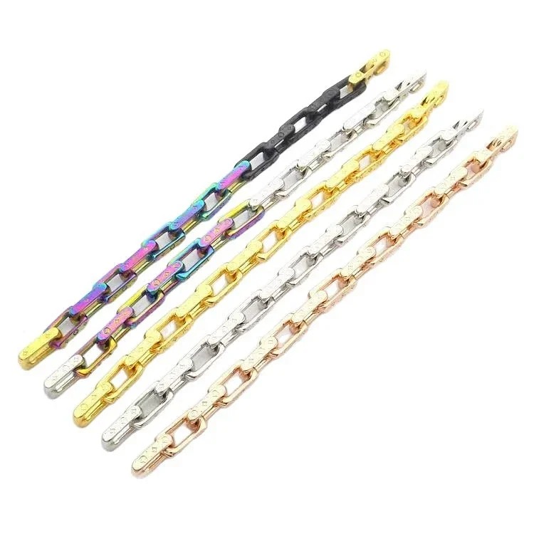 Cross-border e-commerce hot product bamboo quenching Cuban bracelet titanium steel retro hip-hop couple series color matching bracelet