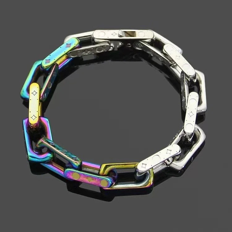 Cross-border e-commerce hot product bamboo quenching Cuban bracelet titanium steel retro hip-hop couple series color matching bracelet