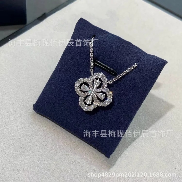 High necklace four-leaf clover necklace women's rose gold clavicle chain platinum large loop pendant manufacturer wholesale