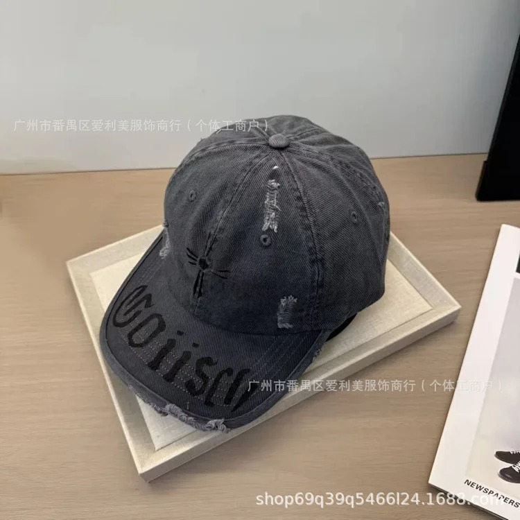 American retro distressed embroidered baseball cap, hole washed soft top peaked cap, small face visor for men and women