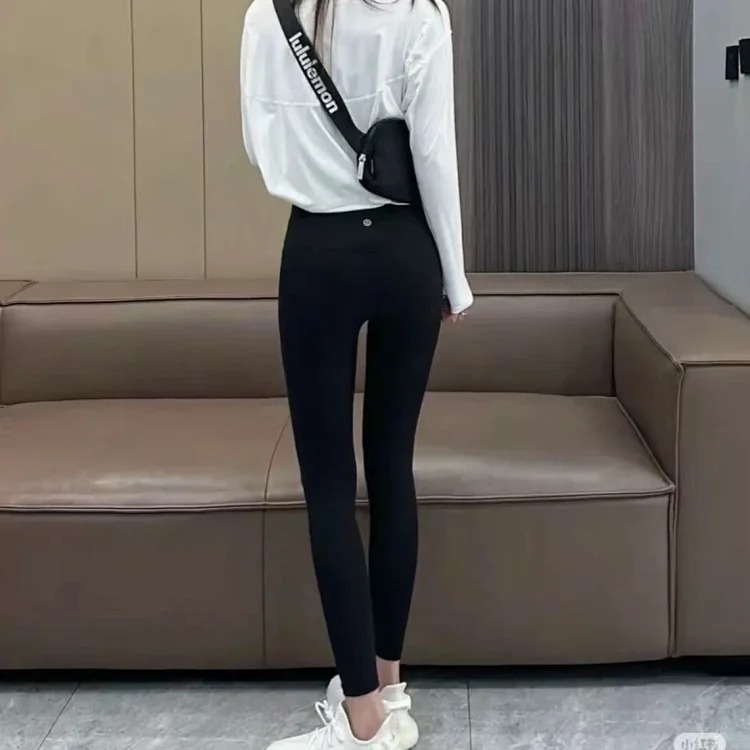 DX55-2 Same style Align yoga pants with nude feel, high waist, breathable fitness nine-point , peach butt lift for small people