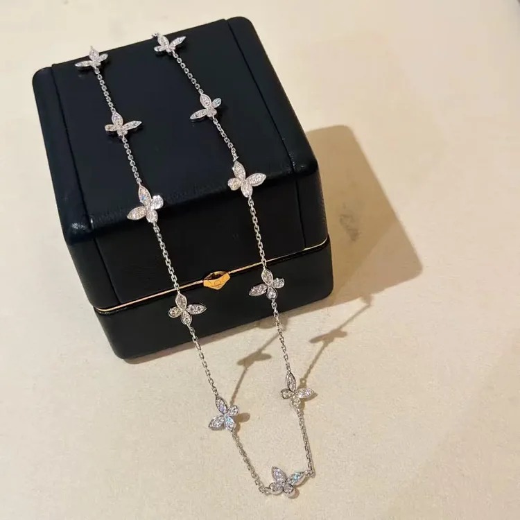 Letter crystal necklace for women, light luxury, versatile, high-end waterproof jewelry, neck chain, clavicle necklace image 5