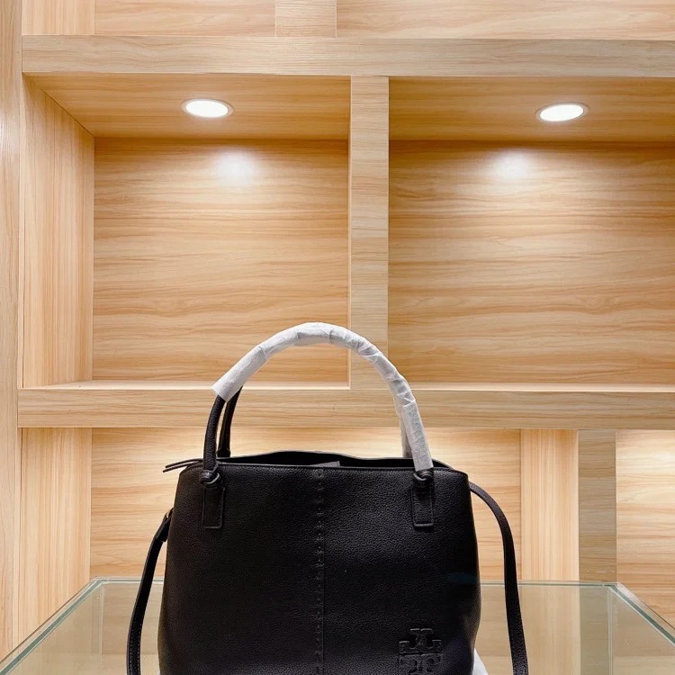 Tory fashion bag