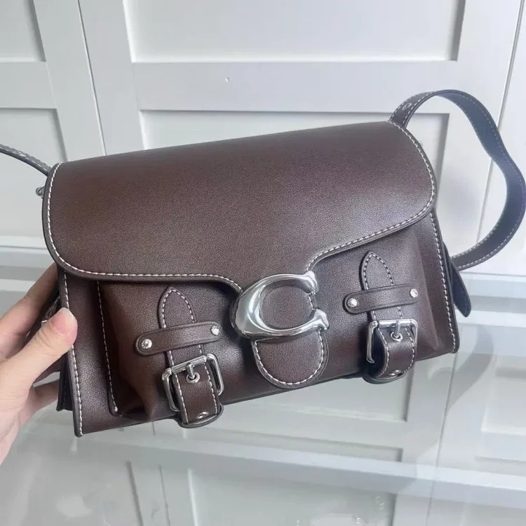 Aureko's men's and women's same motorcycle bag shoulder crossbody handbag classic retro flip casual versatile genuine leather