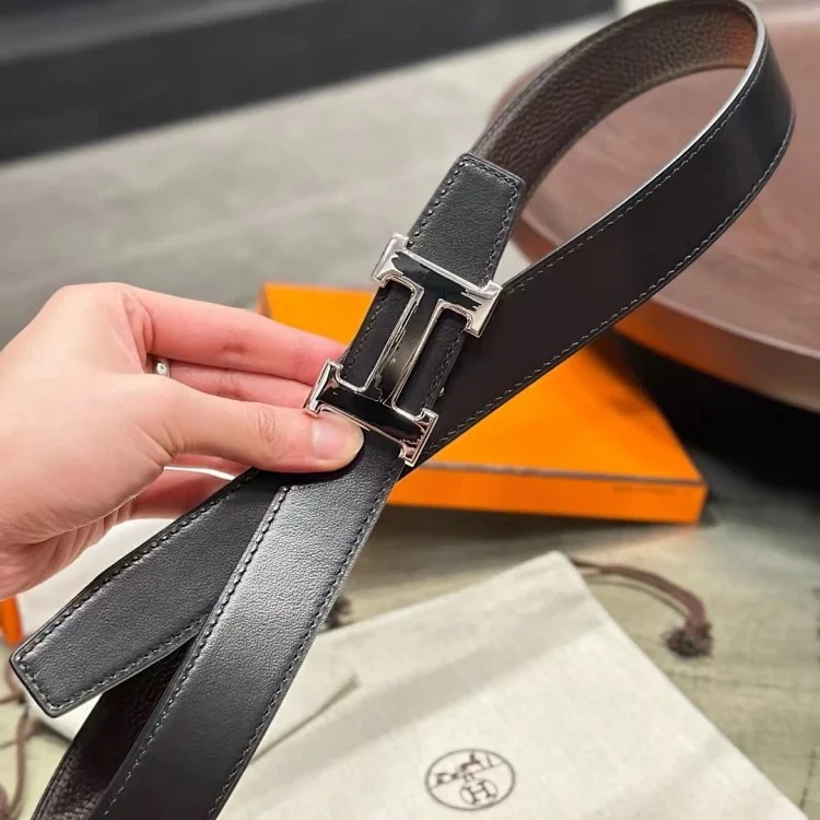 Gucci New interlocking G buckle, the latest automatic buckle, PVC with first-layer cowhide, classic pattern pull design belt, men's
