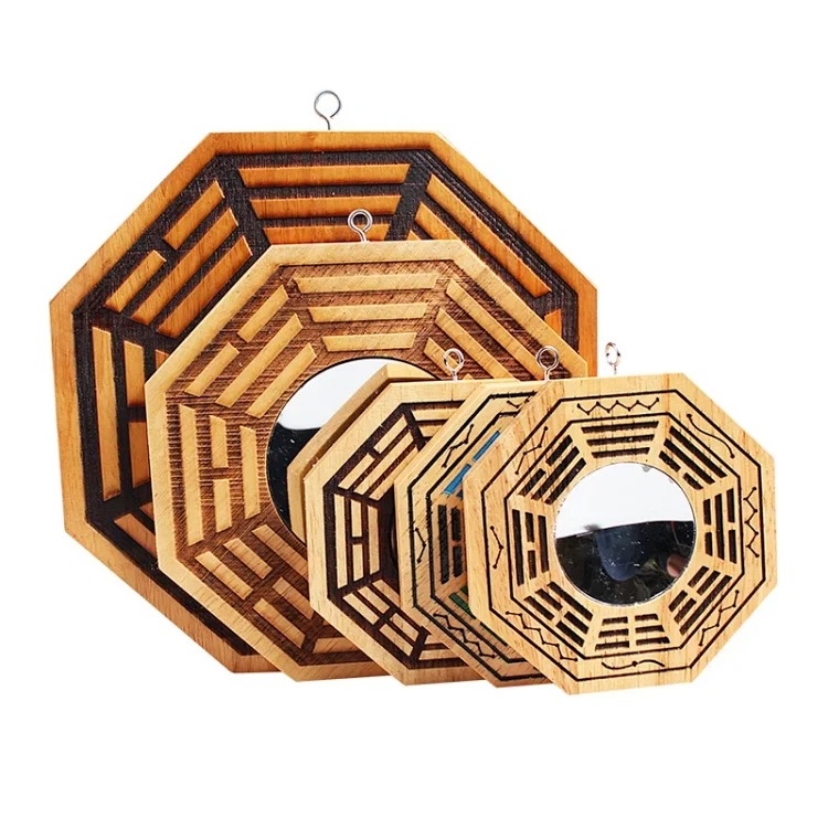 Manufacturer's ready-made peach wood Bagua mirror, convex mirror and concave mirror, Bagua mirror, tiger head Bagua, animal head Bagua wholesale