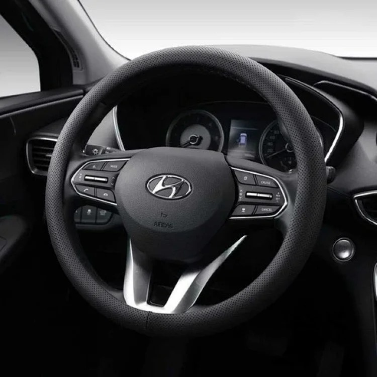 Manufacturer wholesale Korean car steering wheel cover Cross-border Amazon new four-season leather universal car handle cover