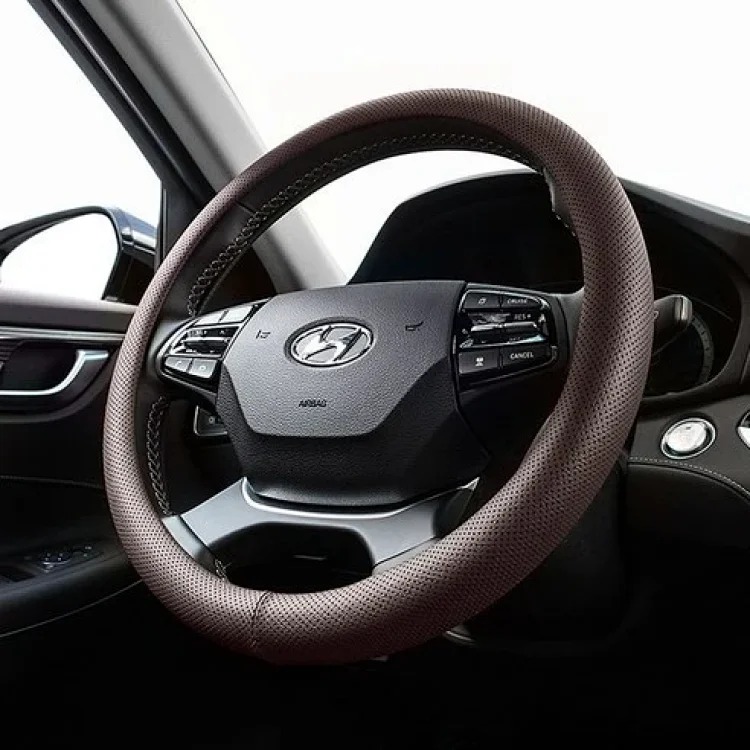 Manufacturer wholesale Korean car steering wheel cover Cross-border Amazon new four-season leather universal car handle cover image 3