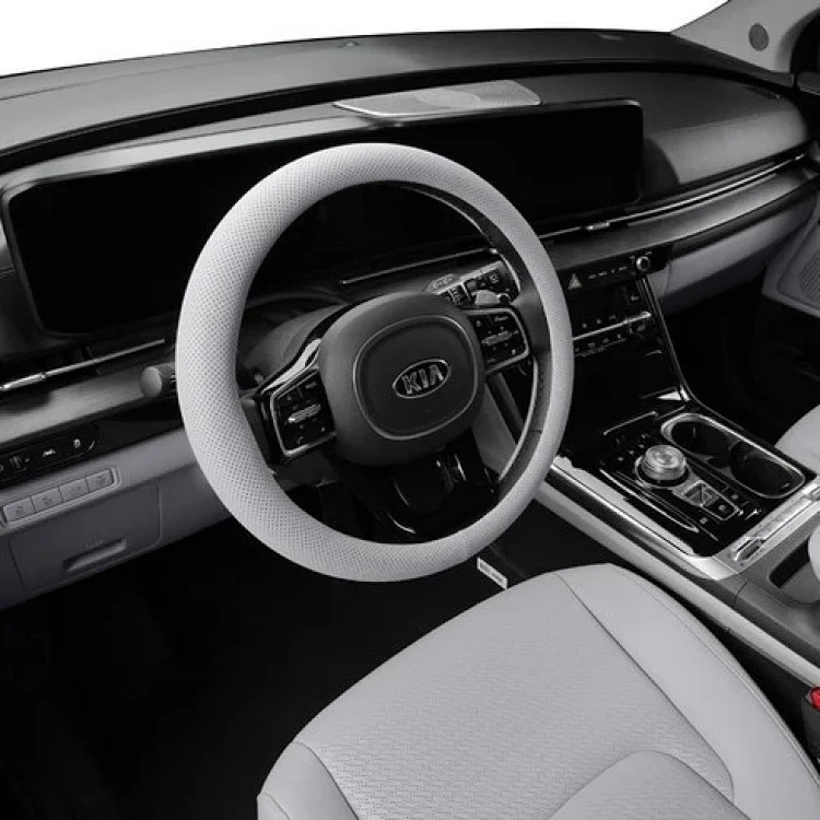 Manufacturer wholesale Korean car steering wheel cover Cross-border Amazon new four-season leather universal car handle cover