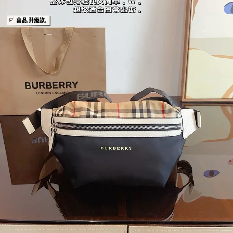 B war horse crossbody bag image 6