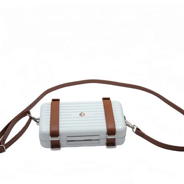 High-end PC aluminum frame crossbody bag, new trendy brand shoulder storage small square bag, hard shell toiletry storage cosmetic bag