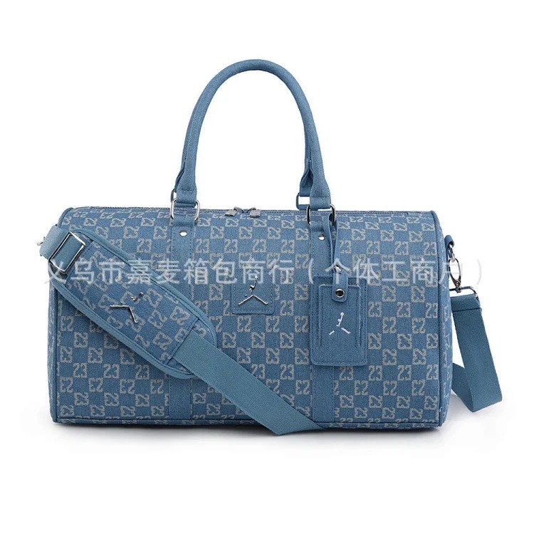 Cross-border new fashion brand shoulder bag large capacity crossbody bag popular Hong Kong style trendy travel bag outdoor fitness backpack