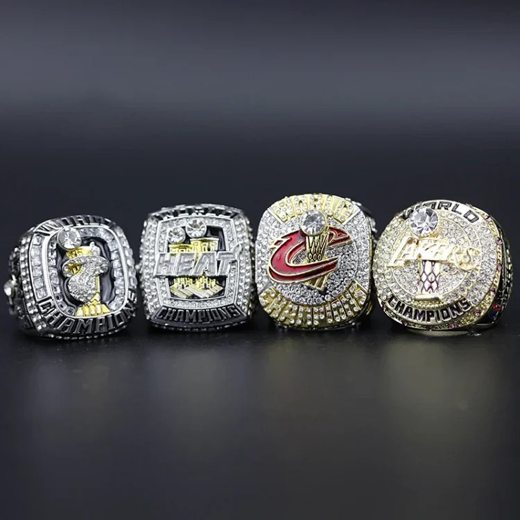 Amazon 4-piece set 2020 NBA James Lakers Cavaliers championship ring four crown ring integrated flip cover