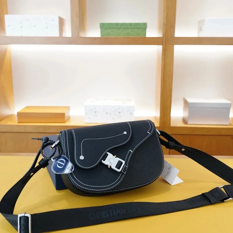 ULSUM store D Men's bag image 4