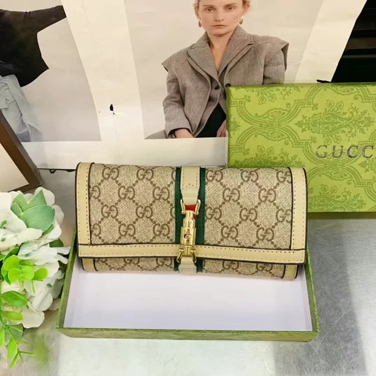 Balenciaga New light luxury, fashionable and versatile party-building high-end large-capacity bag (with gift box) (the plastic film image 4