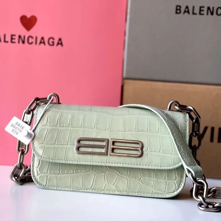 B fashion bags