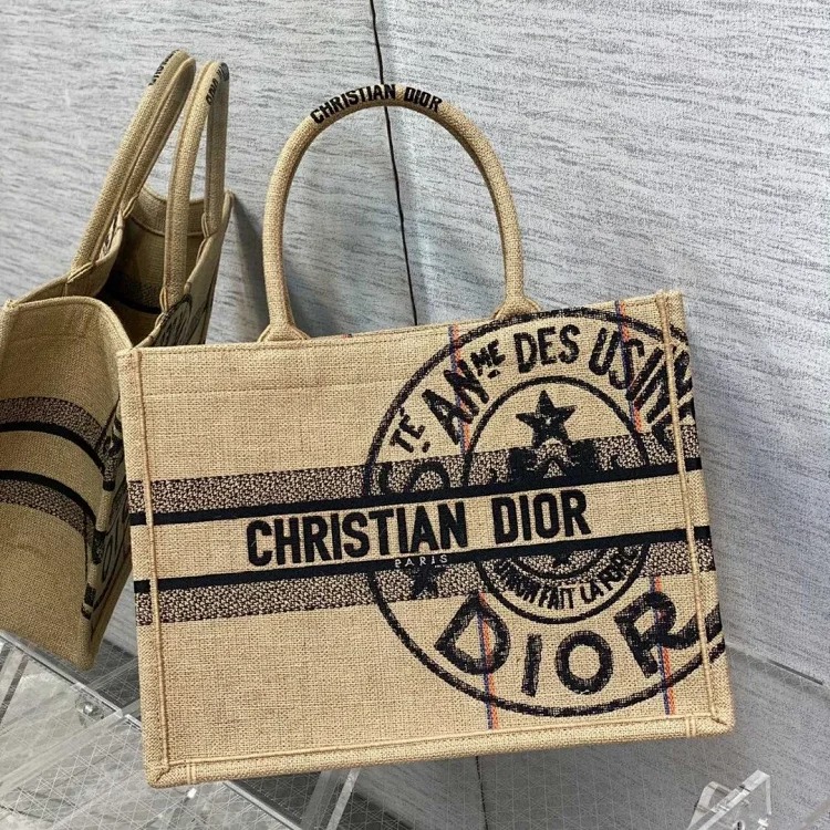 D fashion bags