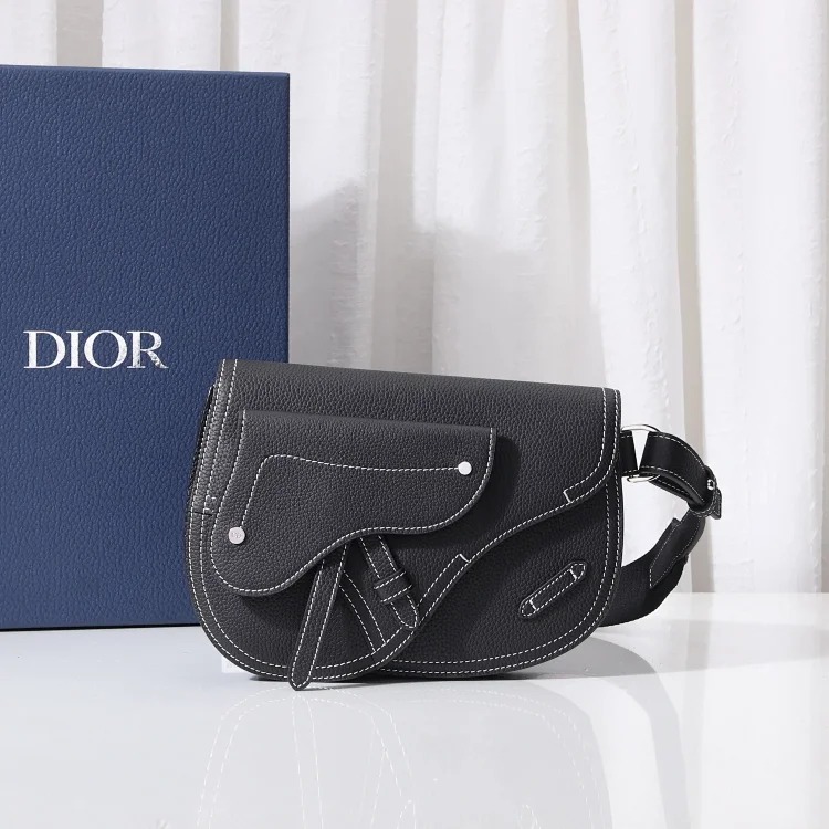 D fashion bags