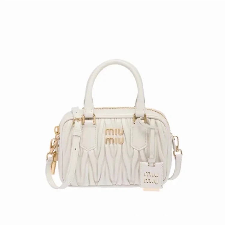 Bowling Pleated Bag Fashionable and Versatile Lambskin Shoulder Crossbody Girl image 4