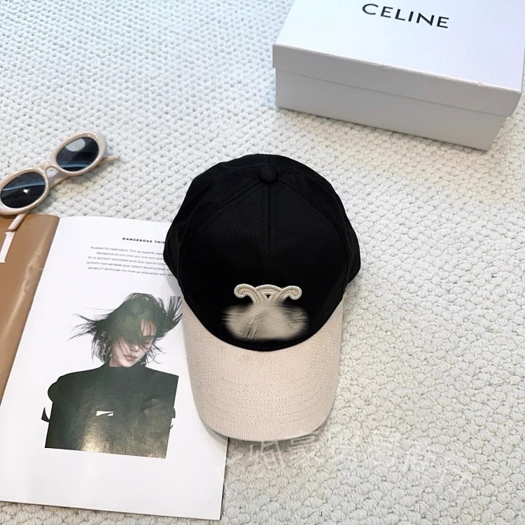 Chanel CE Home British style color block two-color peaked cap embroidered retro style versatile daily baseball cap letter duck tongue