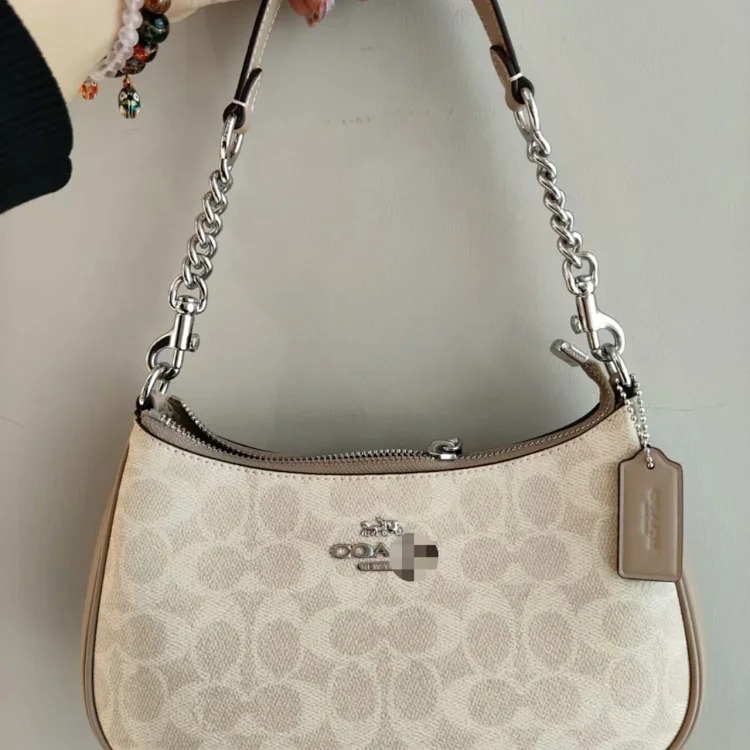 Louis Vuitton New teri armpit bag, one-shoulder diagonal cross-handle chain, classic presbyopic commuting all-match mahjong bag