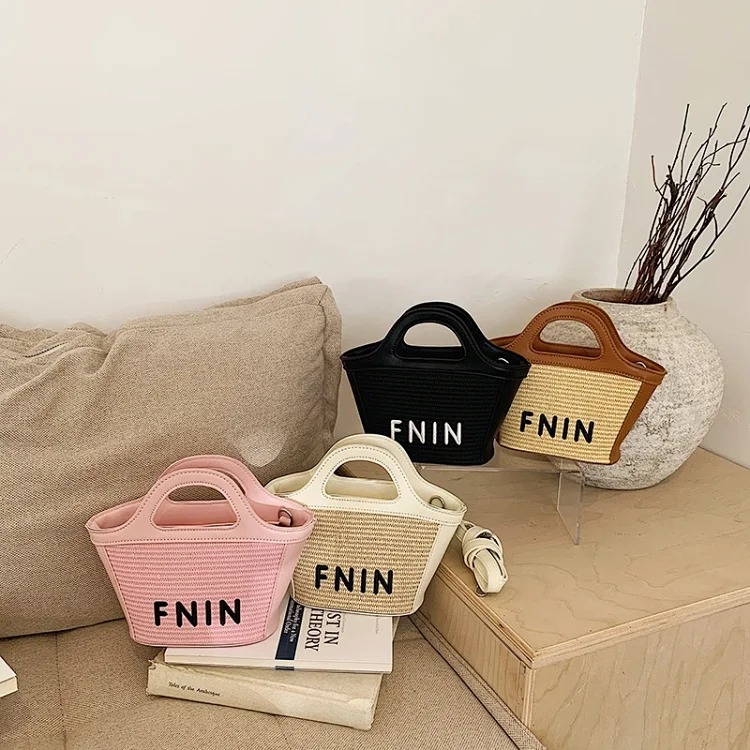 2026 Straw Bucket Bag Women's Fashion Simple Shoulder Bag Casual Commuting Crossbody Bag