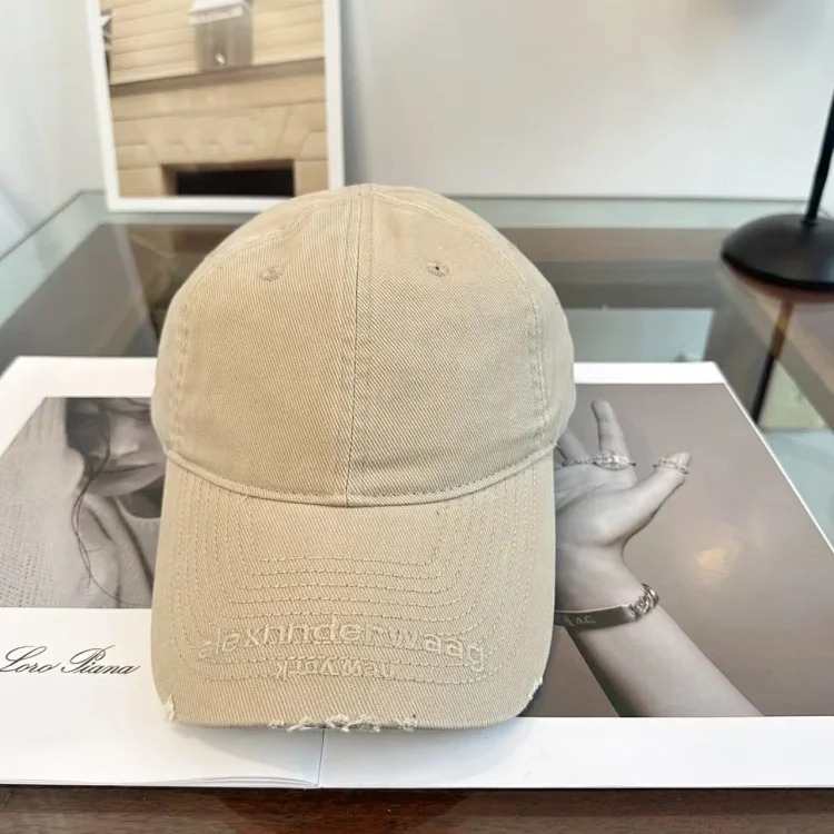 New fashionable brim hard-top baseball cap, couple style ventilated sports visor, peaked cap, baseball cap wholesale