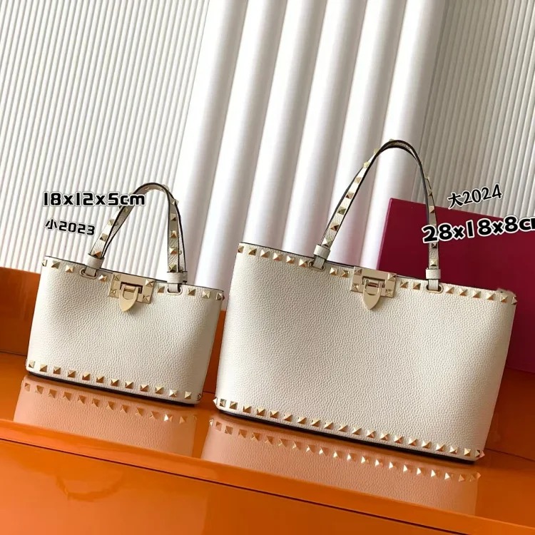 Handbags 2026 new grained calfskin women's bag with rivets small tote bag shoulder bag versatile crossbody bag fashion image 3