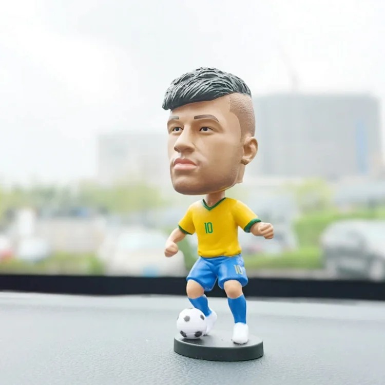 Football car-mounted Ronaldo star car ornaments doll Yamal Son Heung-min Haaland bobblehead doll image 5