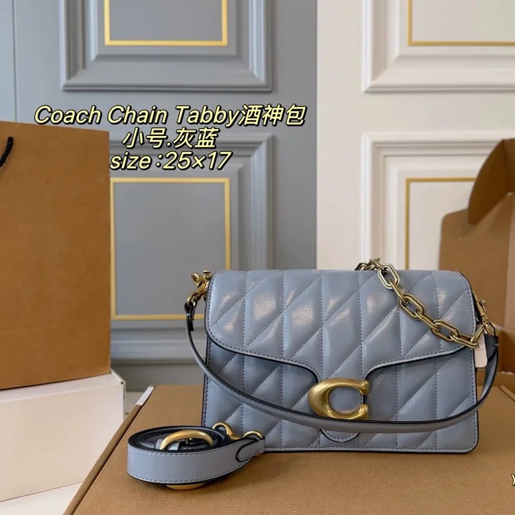 Gucci The Chain Tabby Dionysus bag is simple and high-end, with both temperament and elegance. One bag with three backs and three shoulder straps. Unlock N styles. It is extremely practical