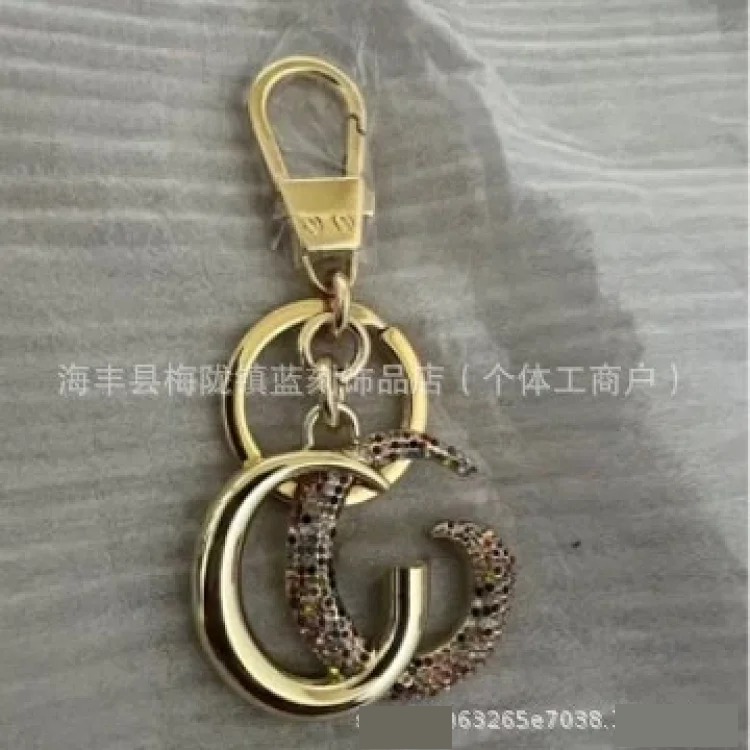 Gucci Gujia retro double G letter keychains, various creative and trendy fashion key pendants manufacturers, dropshipping