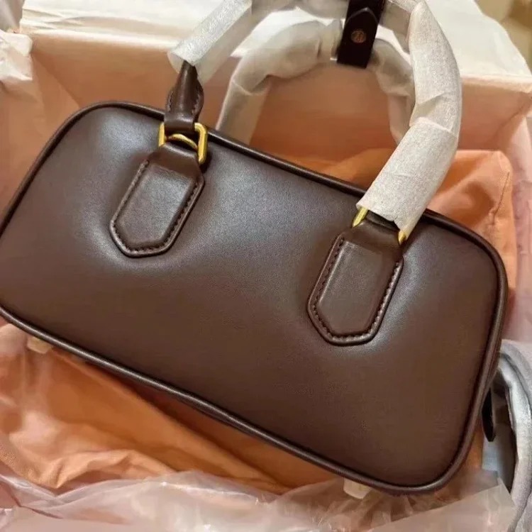 YH-005 classic versatile fashion handbag image 6