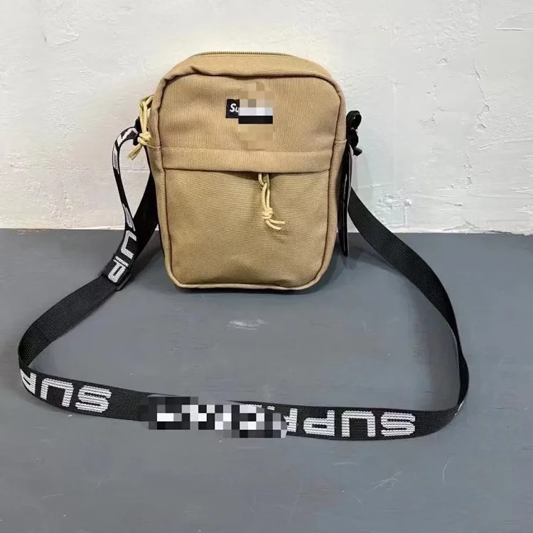 JS.18ss small shoulder bag, workwear style casual sports shoulder bag for men and women