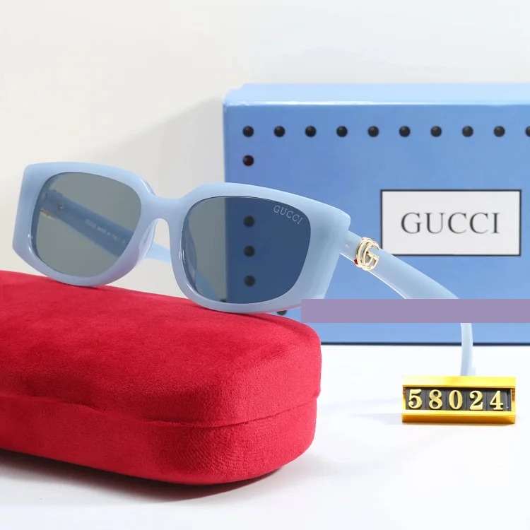 Fashionable sunglasses 044