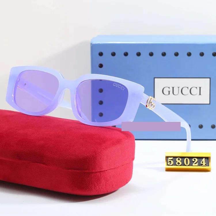 Fashionable sunglasses 044