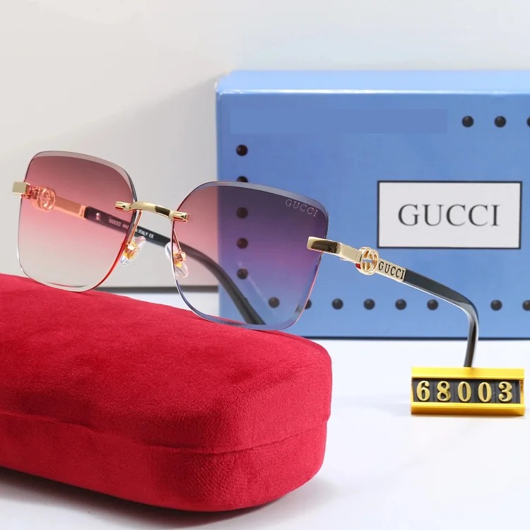 Fashionable sunglasses 044