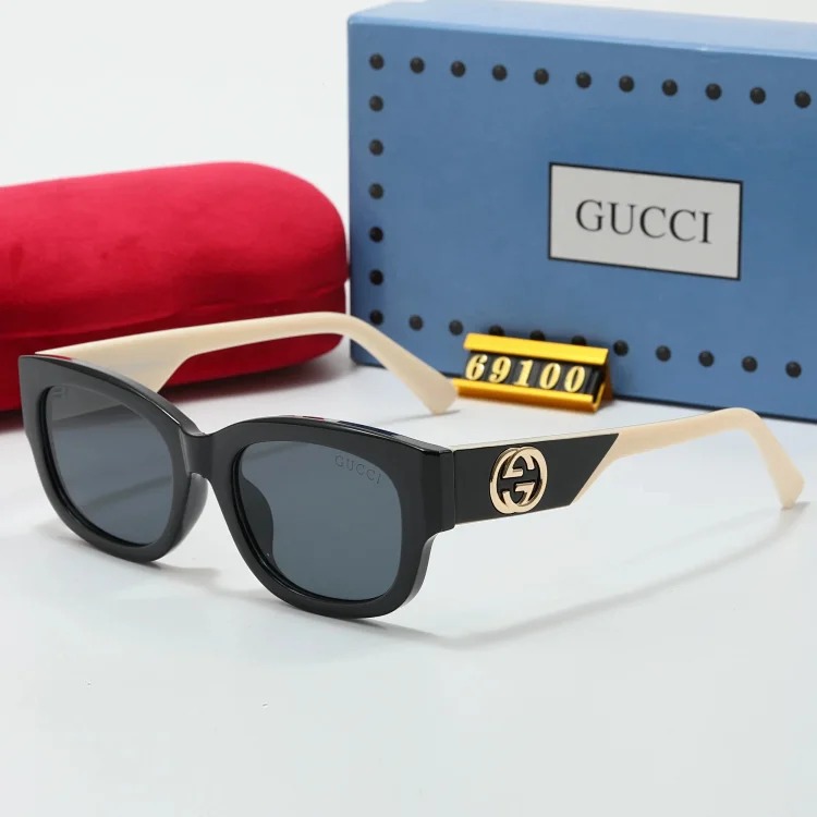 Fashionable sunglasses 044