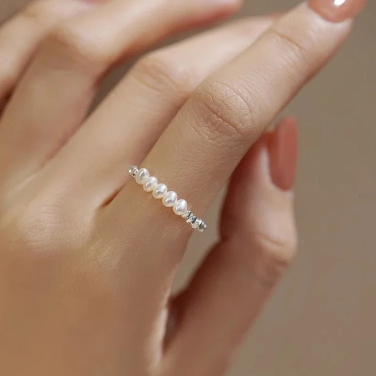 Shining triangular broken silver natural bright light freshwater pearl ring ring ins niche design light luxury high-end sense for women