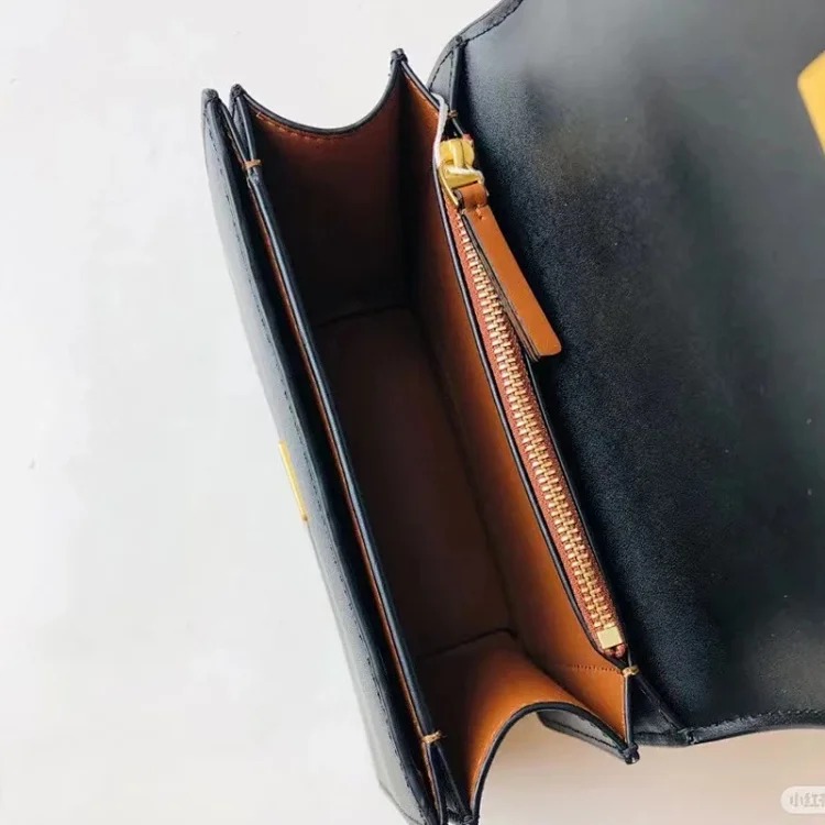 Torty Burch2024 new small gold brick tofu chain small square bag retro one-shoulder cross-body commuter women's bag trendy