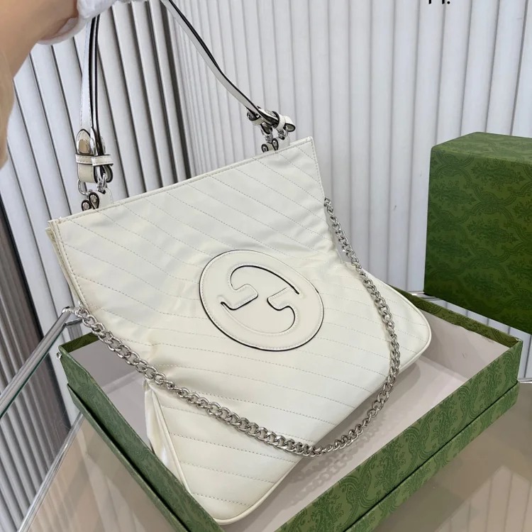 G fashion bag