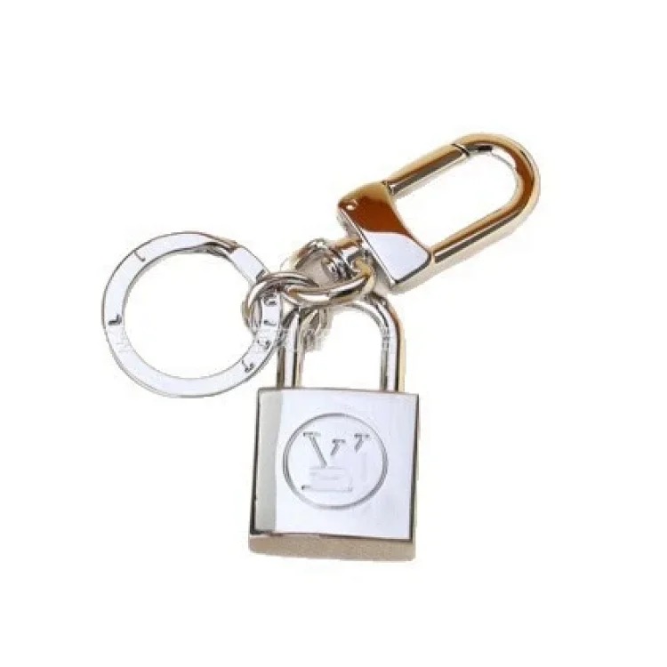 Louis Vuitton Foreign trade hot-selling series of fashionable metal bag pendants, presbyopic key pendants, car key chains, key chains