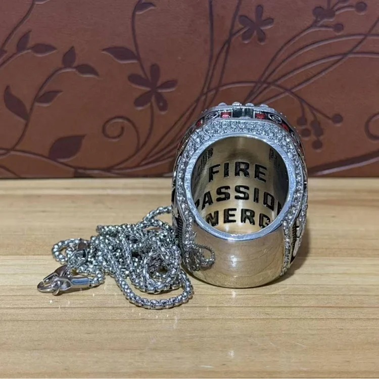 2025 Georgia Bulldogs SCE Championship Ring