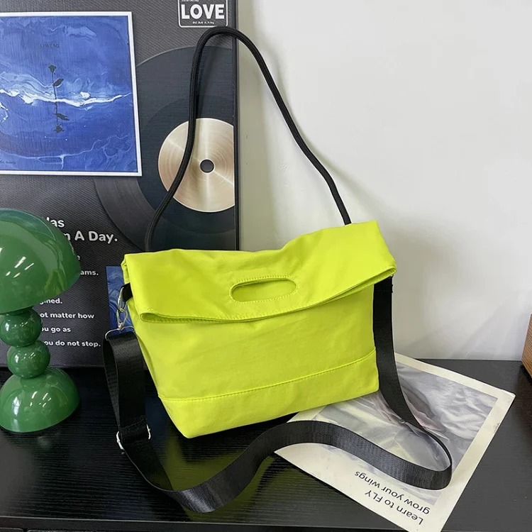Large-capacity handbag new style simple and versatile commuter shoulder bag trendy fashion crossbody bag commuter large capacity
